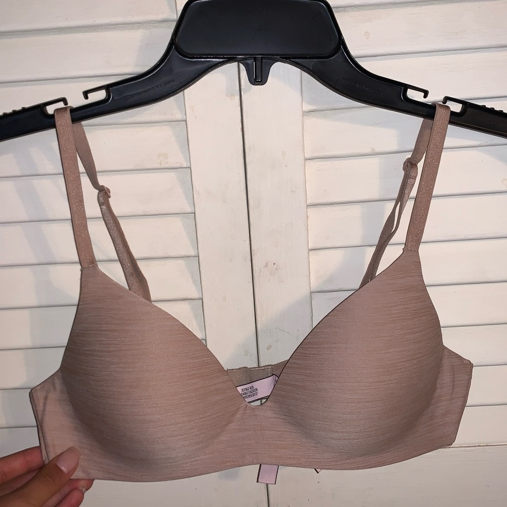 Victoria’s Secret bra